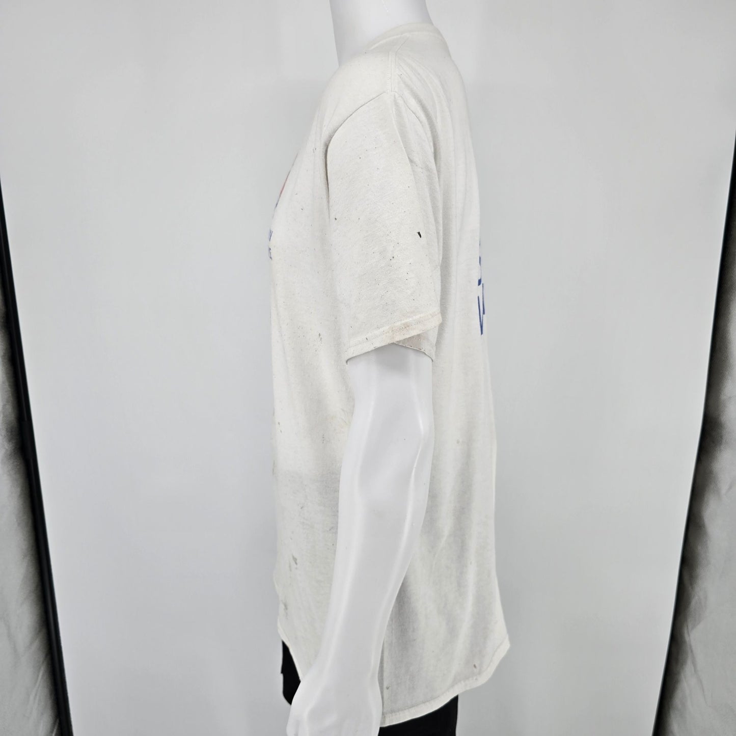 Distressed 2010s Sherwin Williams "Cover the Earth" Paint-Splatter T-Shirt (L/XL)