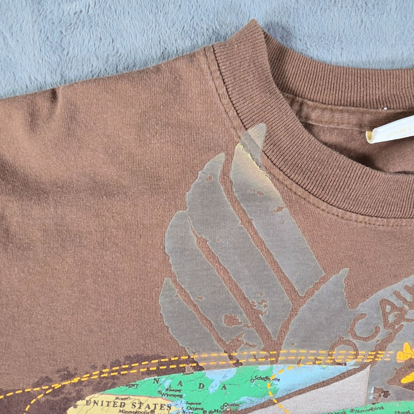 Y2K 2000s Streetwear Rocawear Intercontinental Tour Brown Graphic T-Shirt (XL)