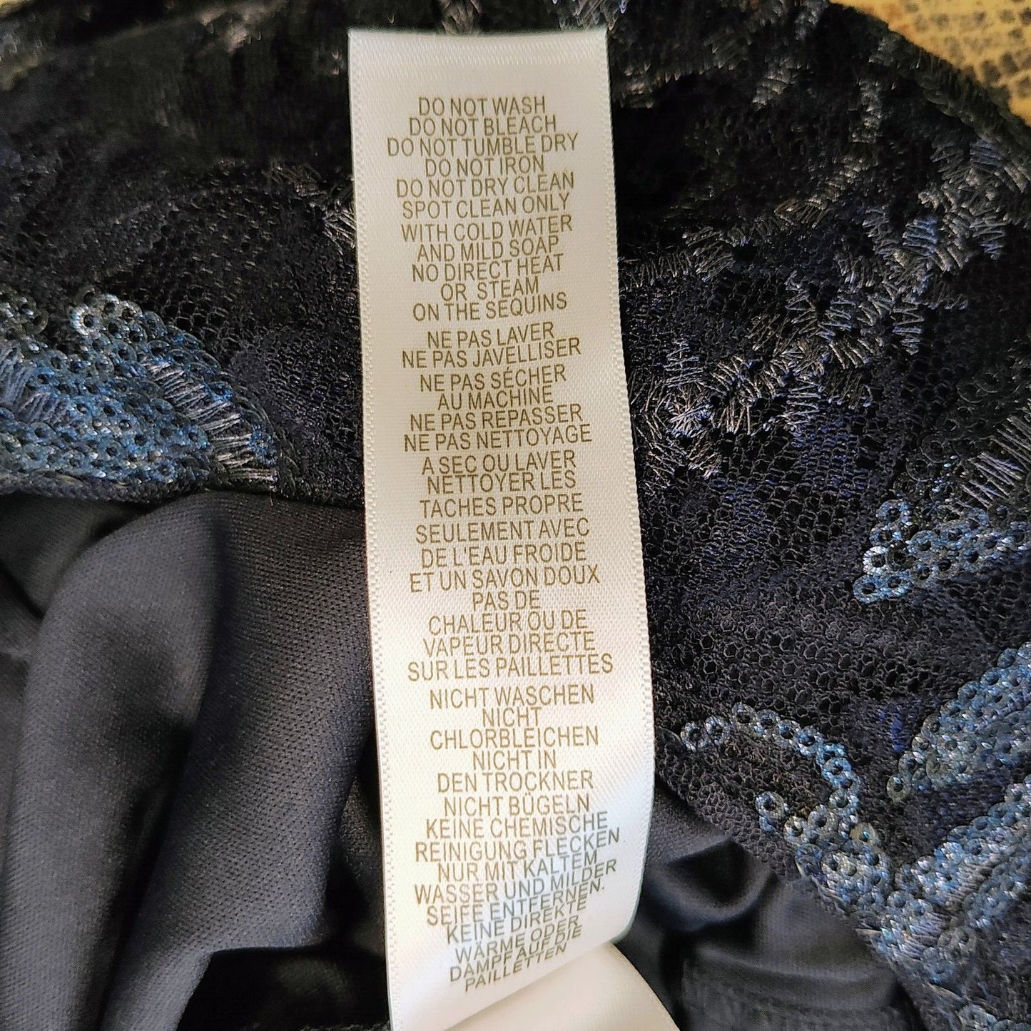 NWT Adrianna Papell Midnight Blue Capelet Long Maxi Dress $249 Retail (Size 4)
