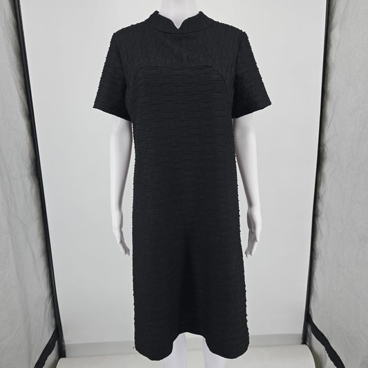 Vintage 1960s Black Metal Zipper Textured Knit Mod Shift Dress (Large) *Flaws