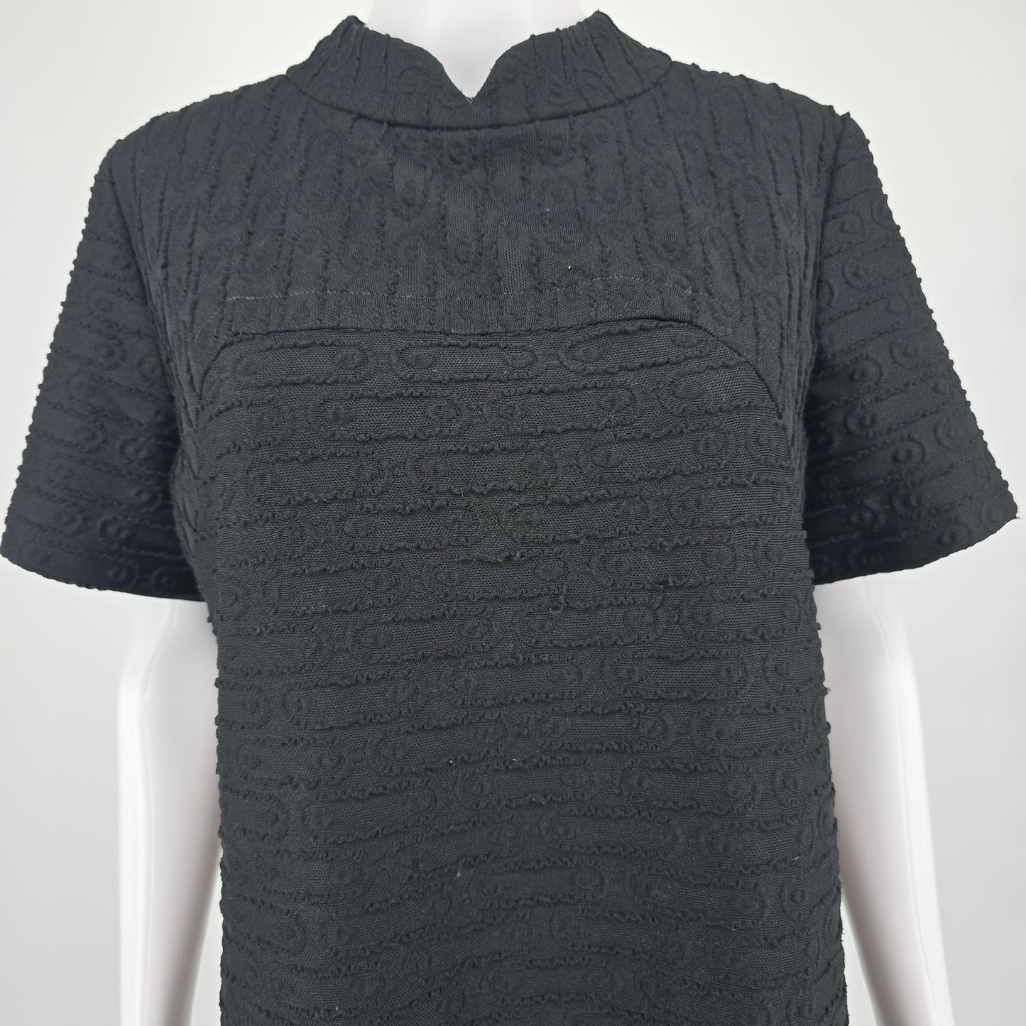 Vintage 1960s Black Metal Zipper Textured Knit Mod Shift Dress (Large) *Flaws