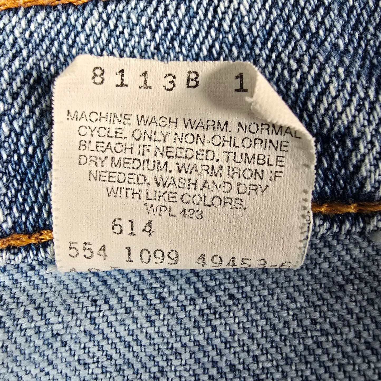 Vintage 1999 Levi's 540 Brown Tab Relaxed Poly/Cotton Light Wash Jeans (36x27)