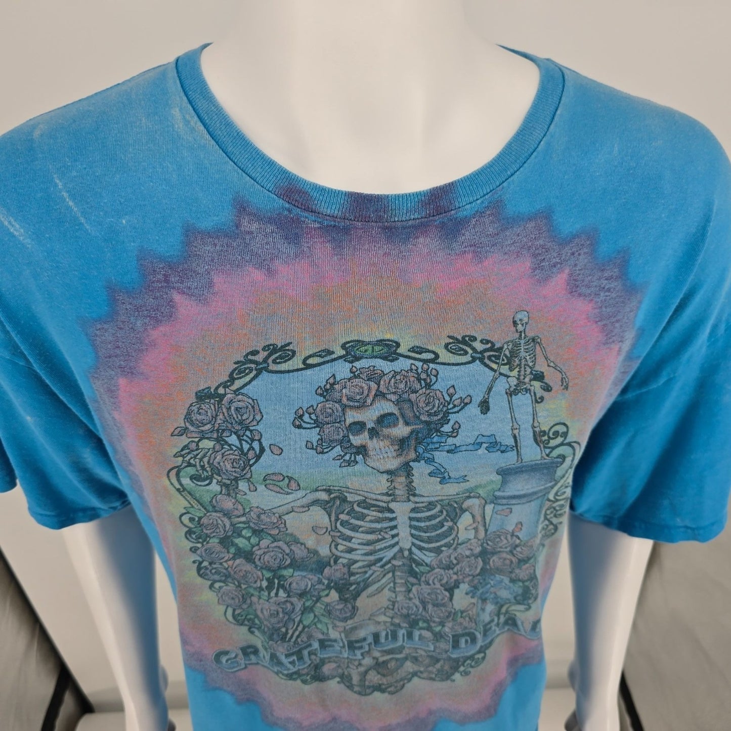 2010s Liquid Blue Grateful Dead Skeleton & Roses Faded Graphic T-Shirt (2XL)