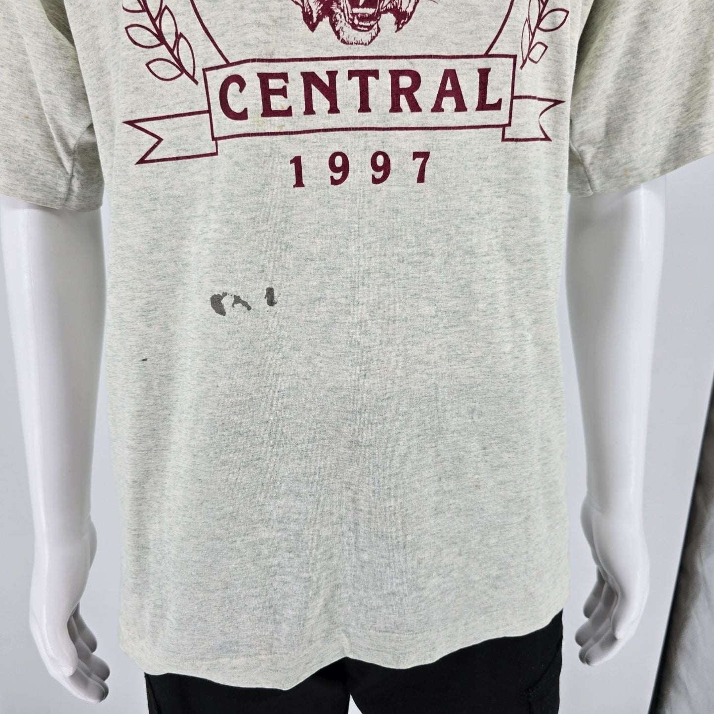 Distressed Vintage 1990s ROTC Central Cadet Challenge 1997 Wildcat T-Shirt (XL)