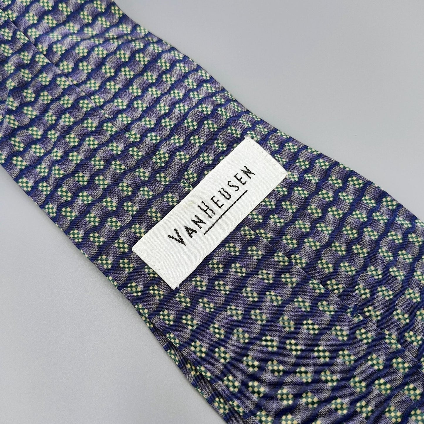 Van Heusen Made in USA Blue & Green Geometric Pattern 100% Silk 3.8" Necktie
