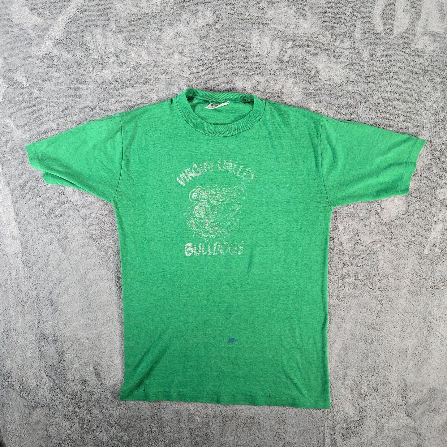 Distressed Vintage 1980s Virgin Valley Bulldogs Mesquite Nevada T-Shirt (S)