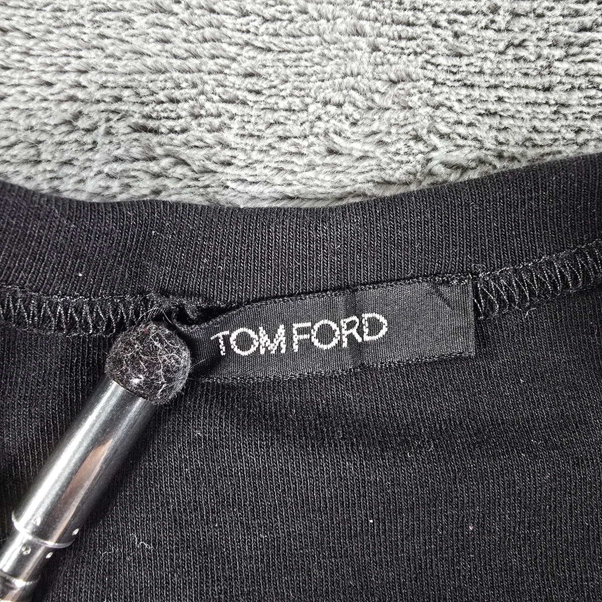 Tom Ford T4M09-004  Black Stretch Cotton V-Neck Luxury/Designer T-Shirt (S)