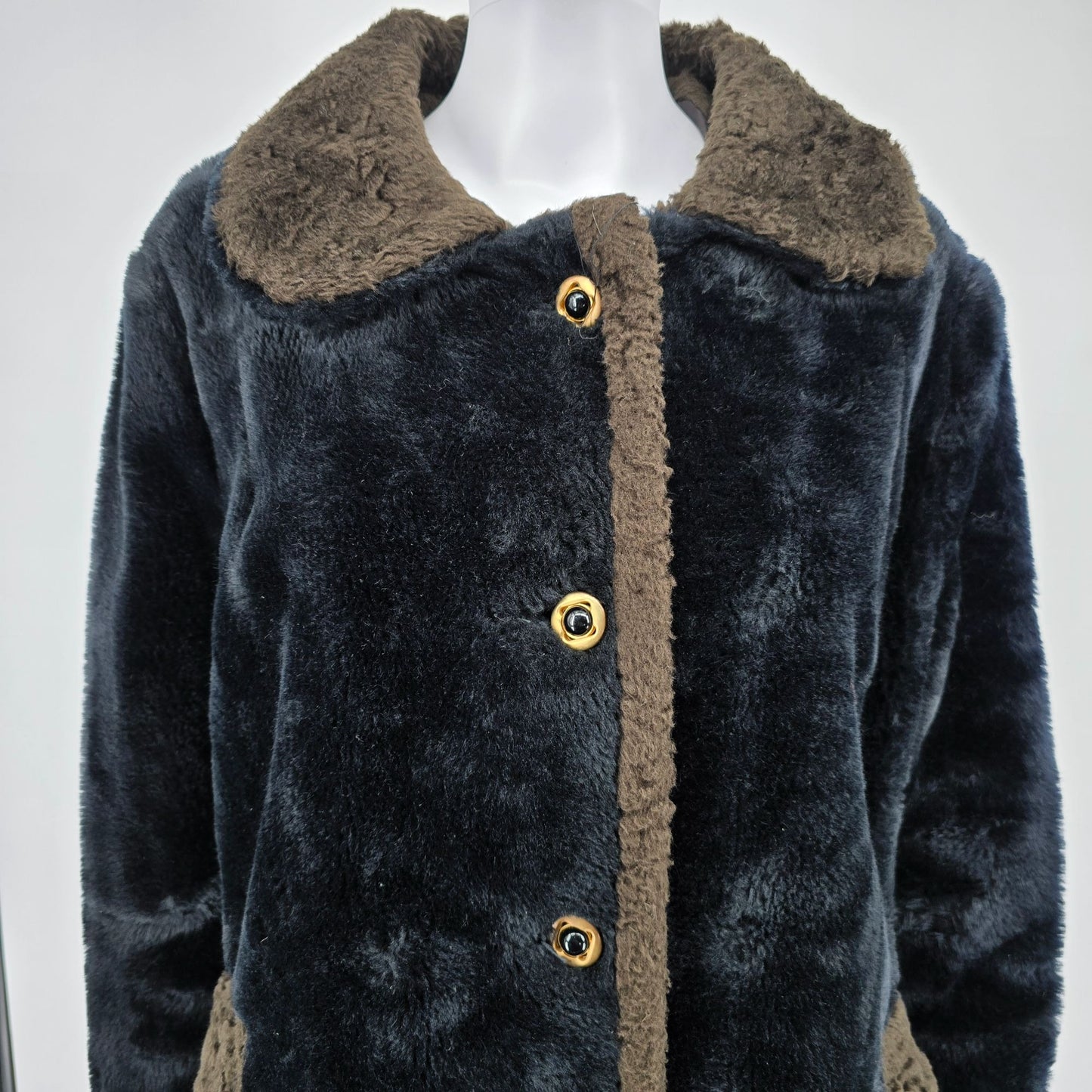 Vintage 1960s/1970s Fingerhut Fashions Orlon Acrylic Faux Fur Mod Coat (XL)