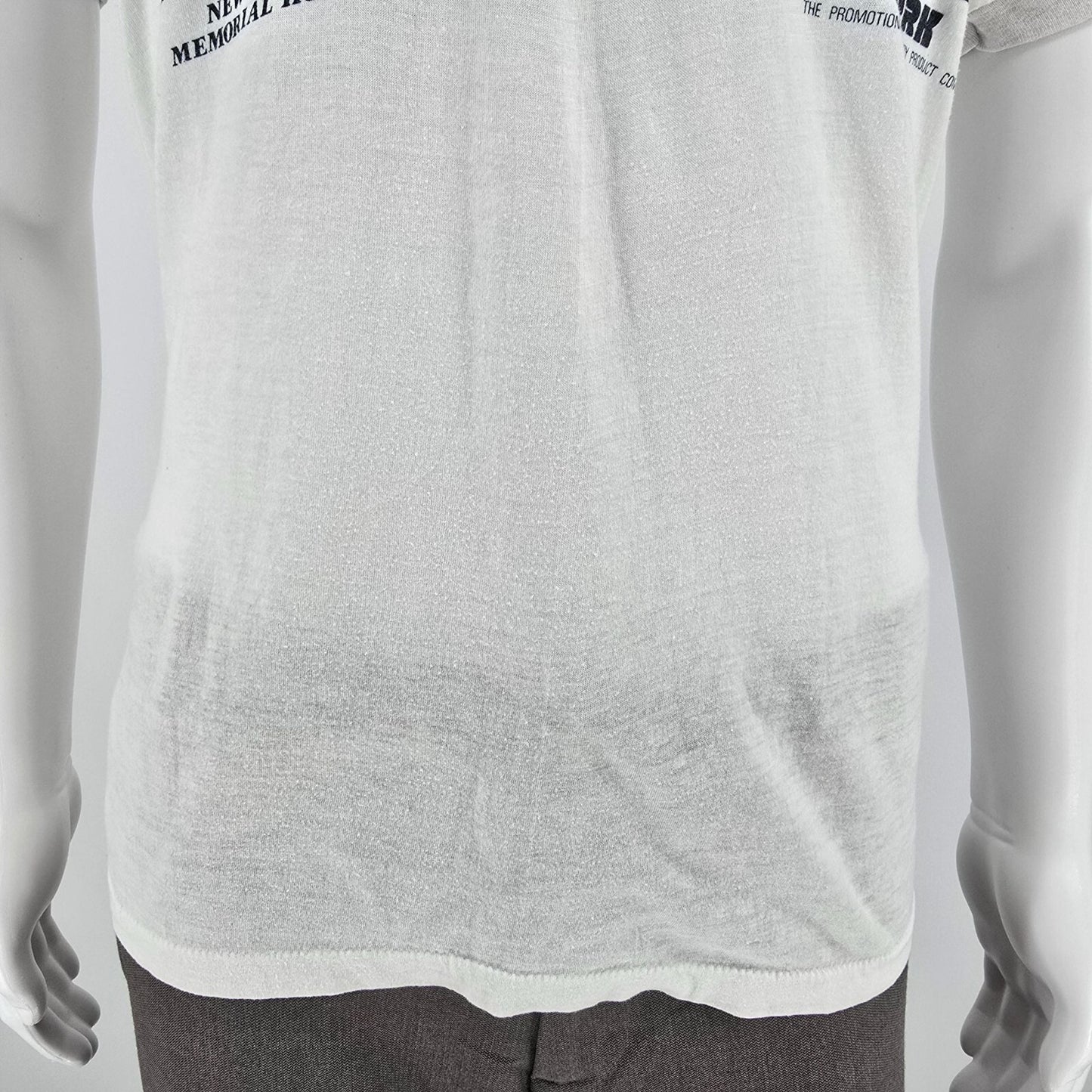 Vintage Screen Stars 1984 White Bay State Triathlon "Official CYRK" T-Shirt (M)