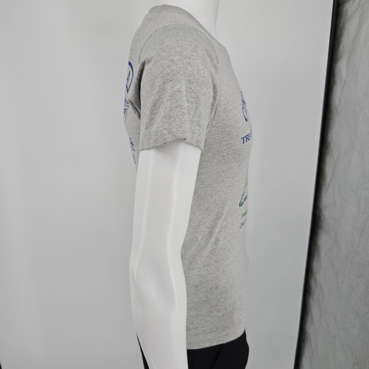 Vintage 1983 Cincy Skiers Show Team Tri-State Novice Tournament T-Shirt (S)