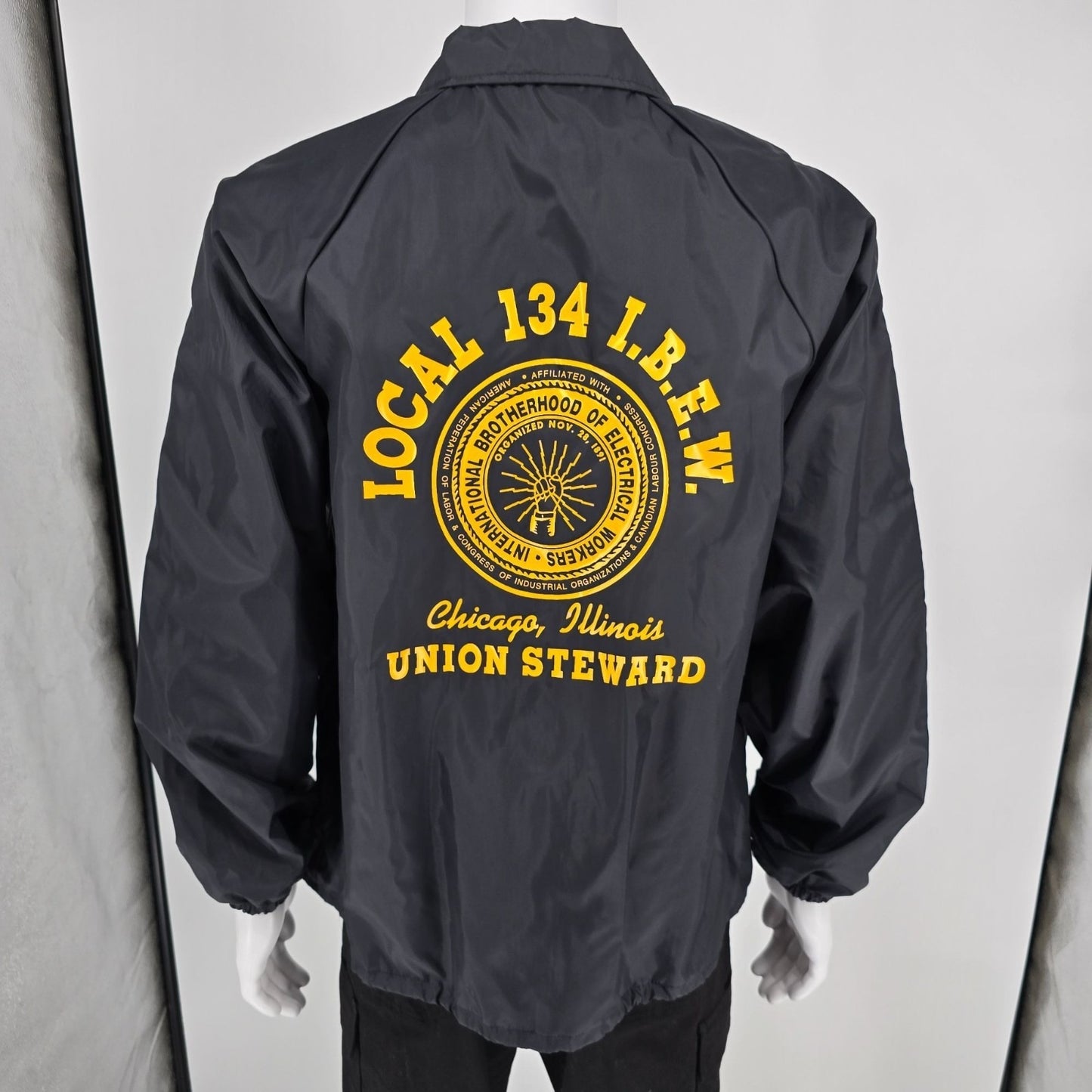 Vintage 1990s Nemesis Chicago Local 134 I.B.E.W. Union Steward Coach Jacket (L)