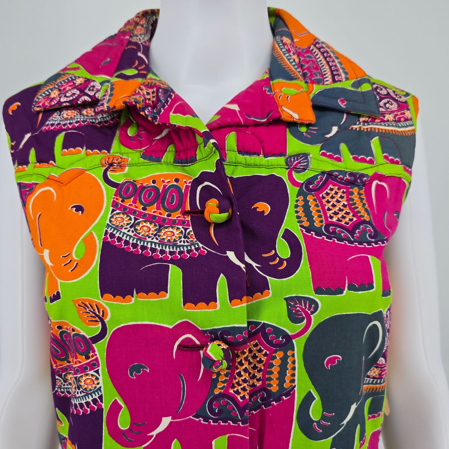 Vintage 1970s Thai Hand Screened Elephant Print Sleeveless A-Line Dress (S/M)