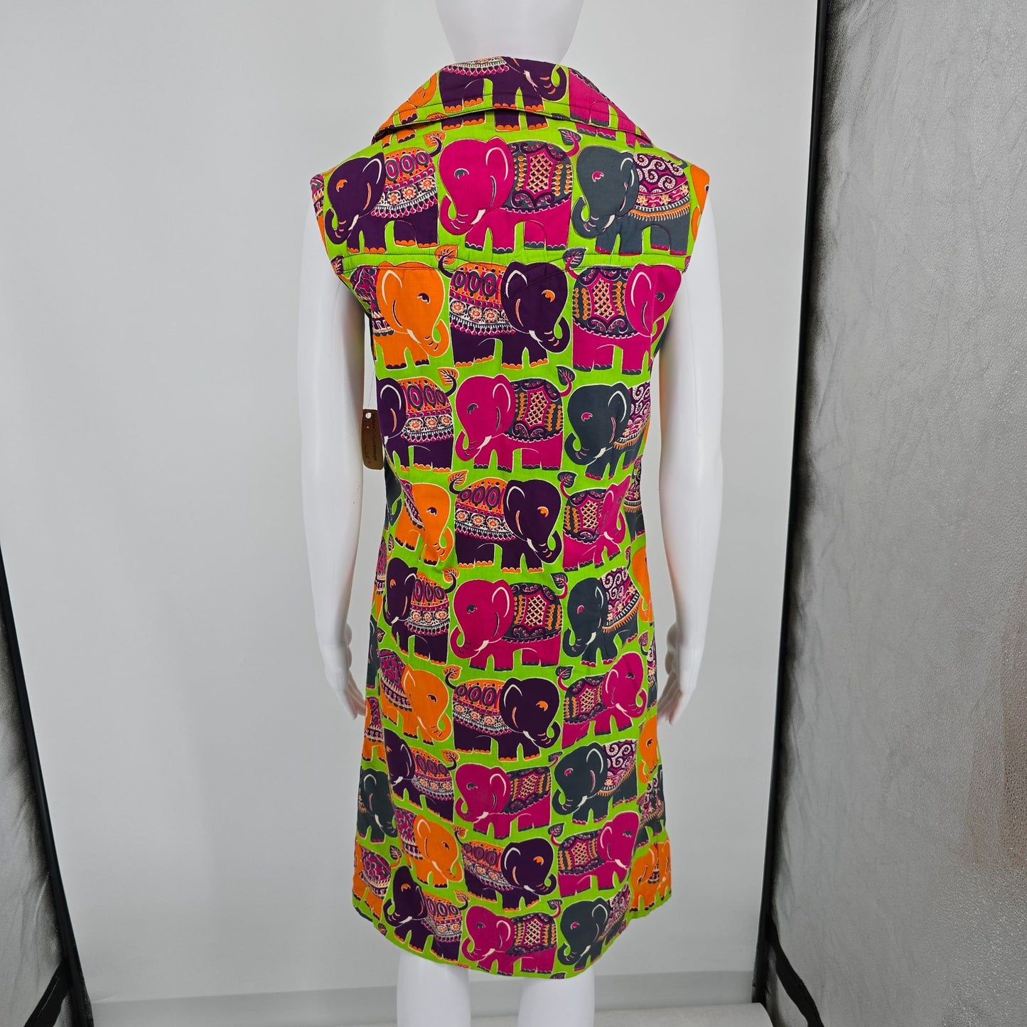 Vintage 1970s Thai Hand Screened Elephant Print Sleeveless A-Line Dress (S/M)