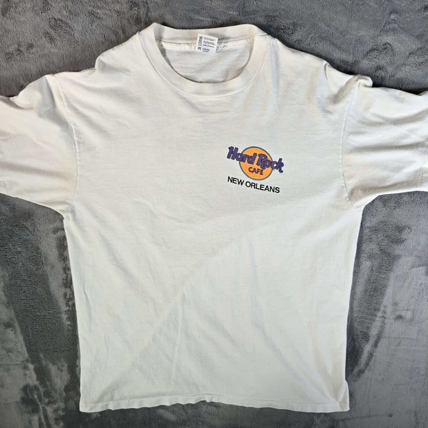 Vintage 1990s Made in USA Hard Rock Cafe New Orleans Guitar Graphic T-Shirt (XL)