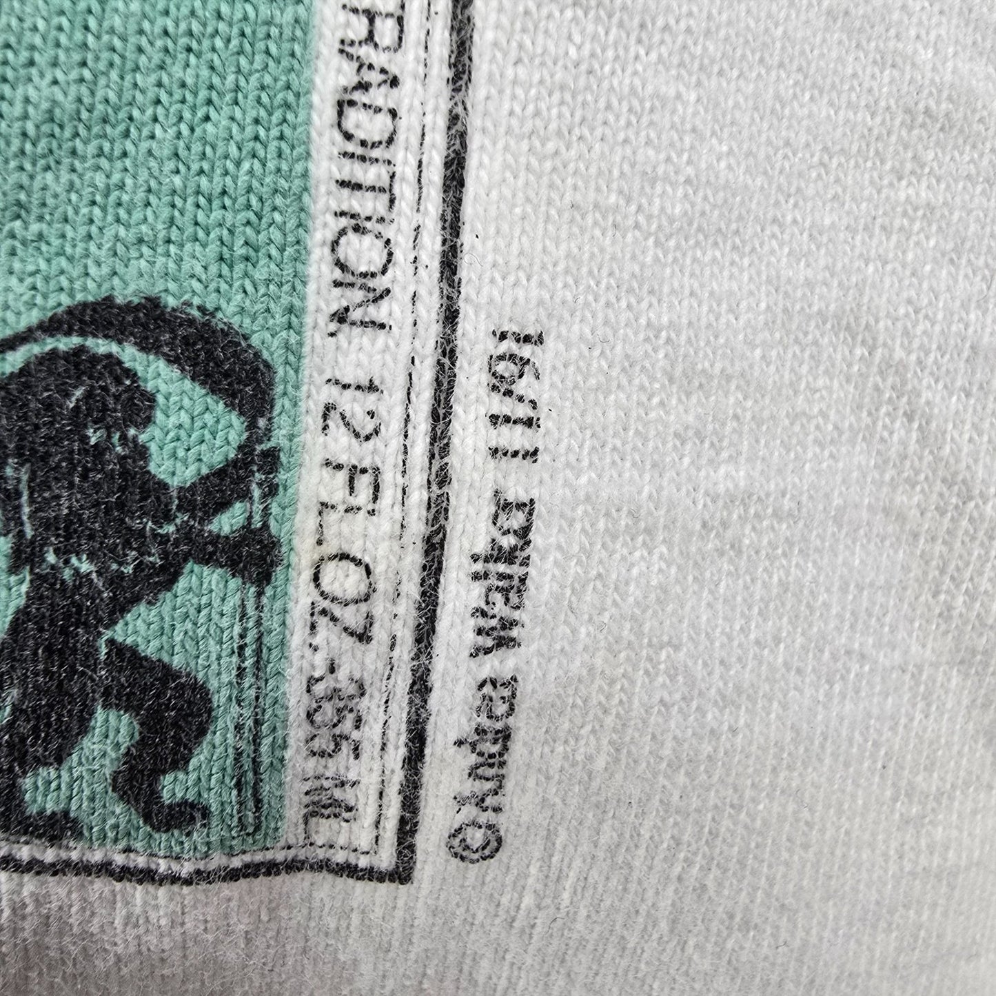 Distressed Vintage 1990s "True Australian Brews" Parody Beer Label T-Shirt (M)