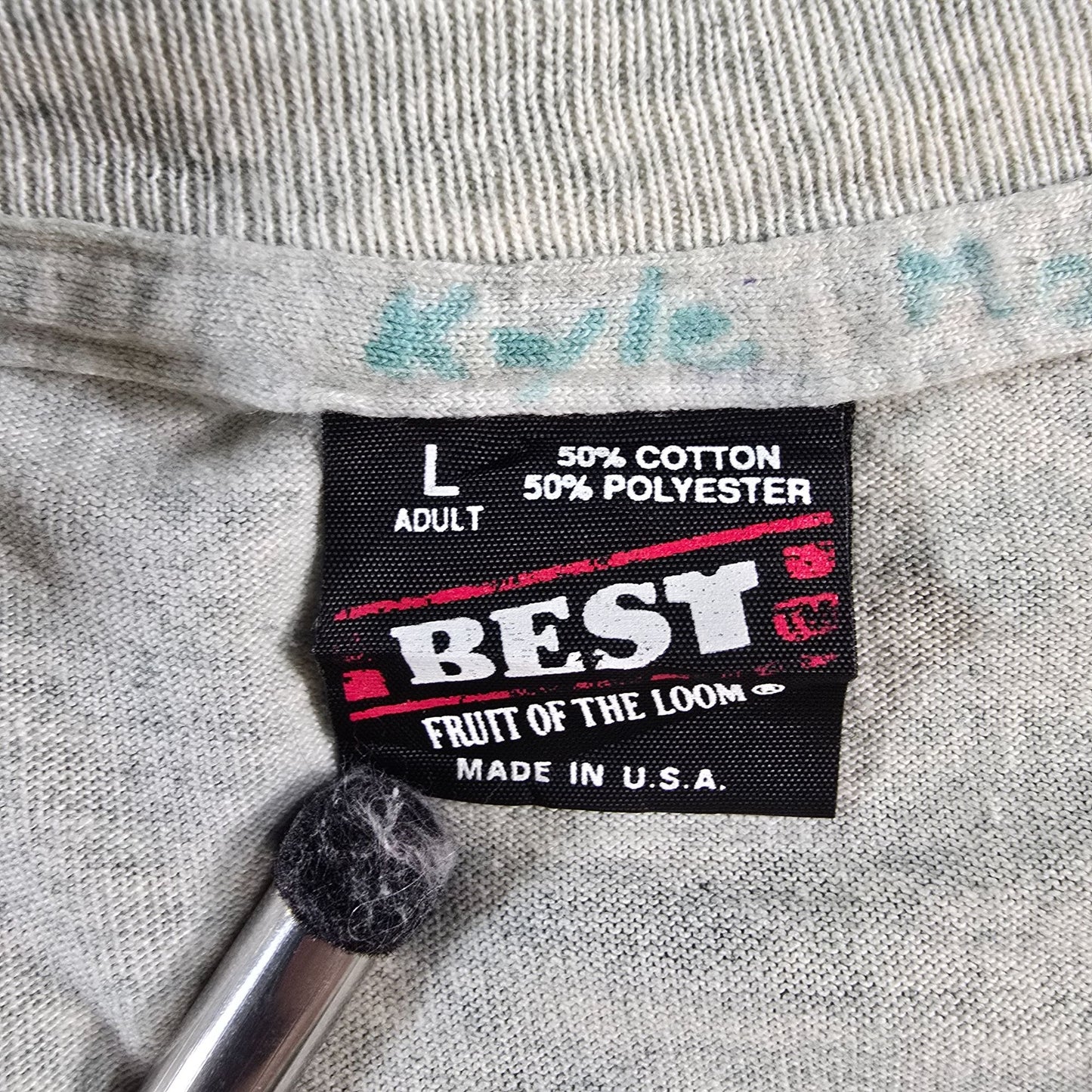 Distressed Vintage 1990s Pennsylvania Boyertown Jr. High West Bears T-Shirt (L)