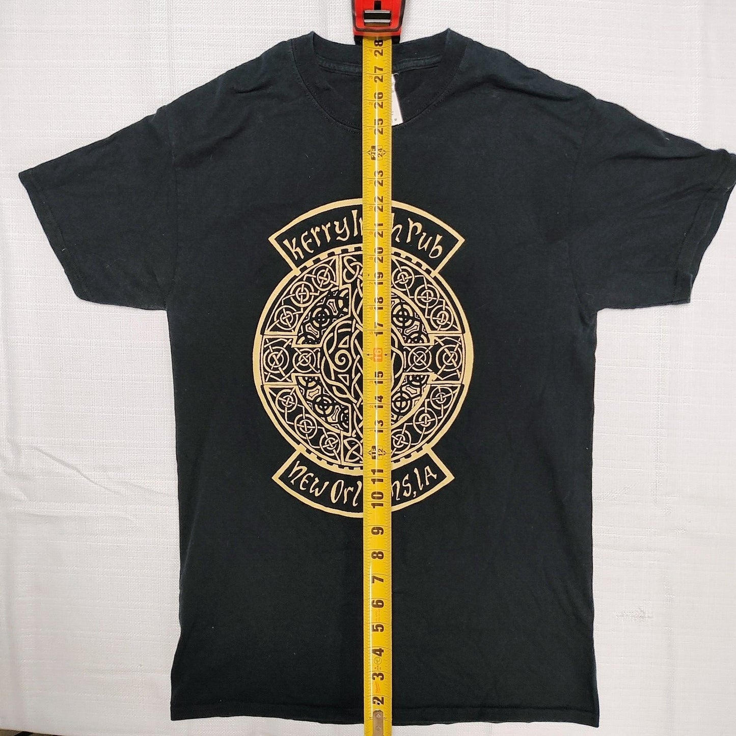 Kerry Irish Pub New Orleans, Louisiana Celtic Knot Graphic T-Shirt (Small)