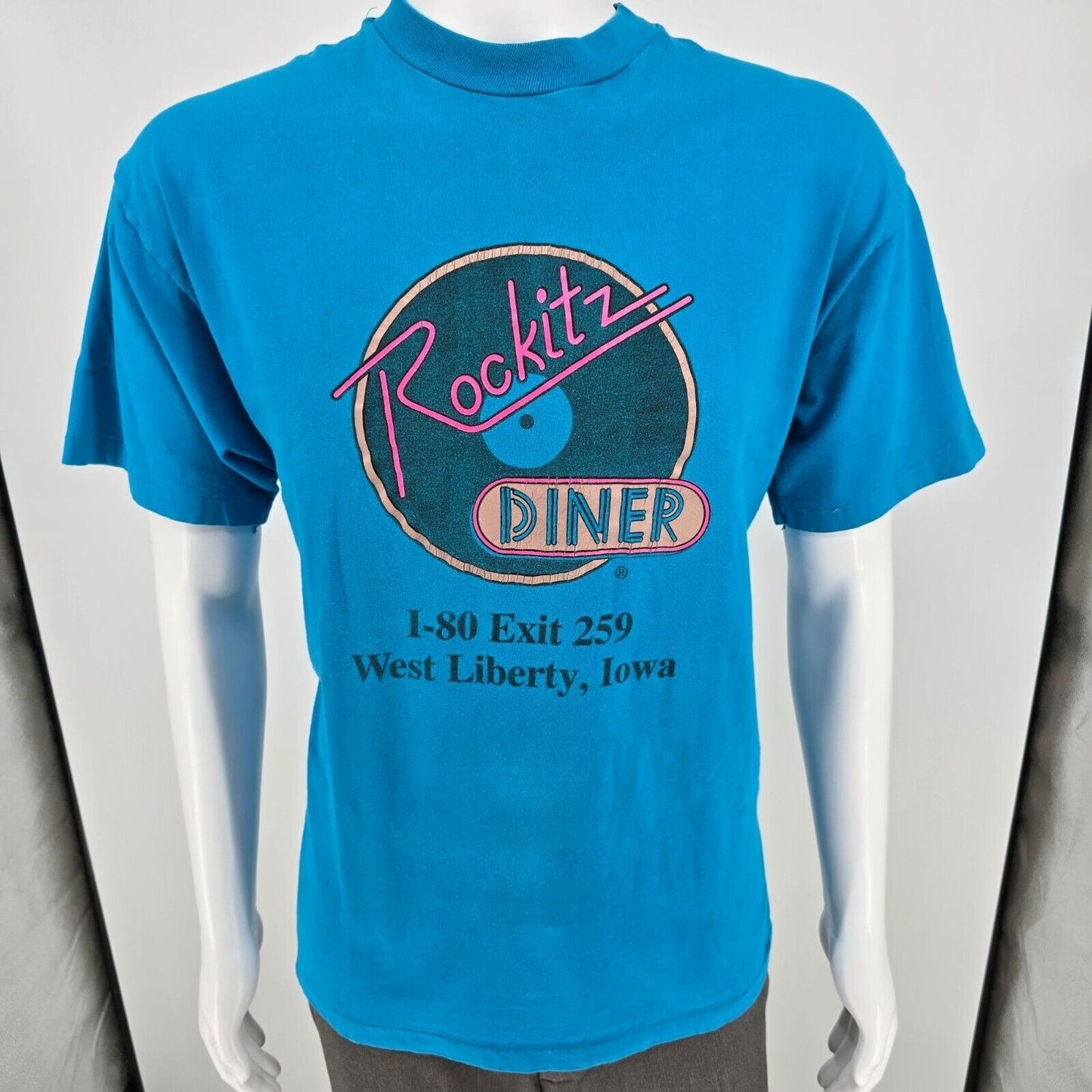 Vintage 90s Single Stitch Rockitz Diner West Liberty, Iowa Graphic T-Shirt (M/L)