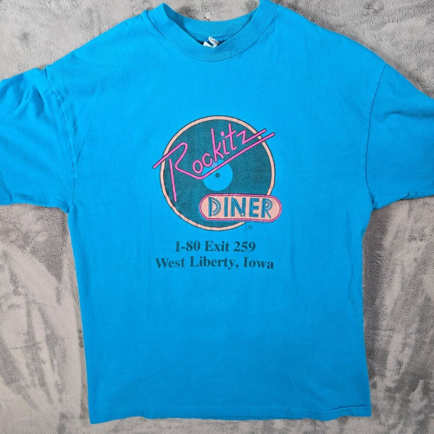 Vintage 90s Single Stitch Rockitz Diner West Liberty, Iowa Graphic T-Shirt (M/L)