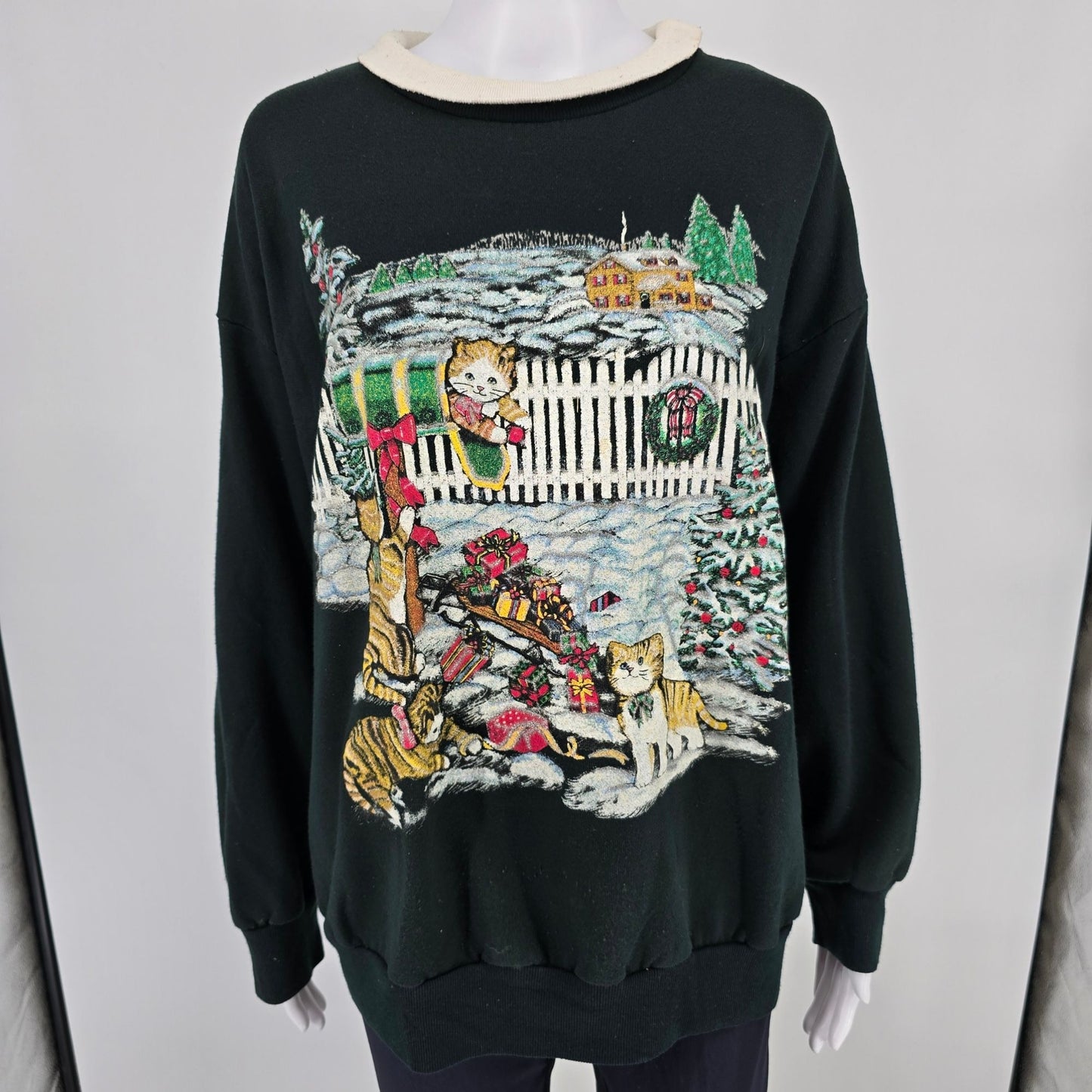 Vintage 1990s Nutcracker Women's Glitter Christmas Cats Collared Sweatshirt (XL)