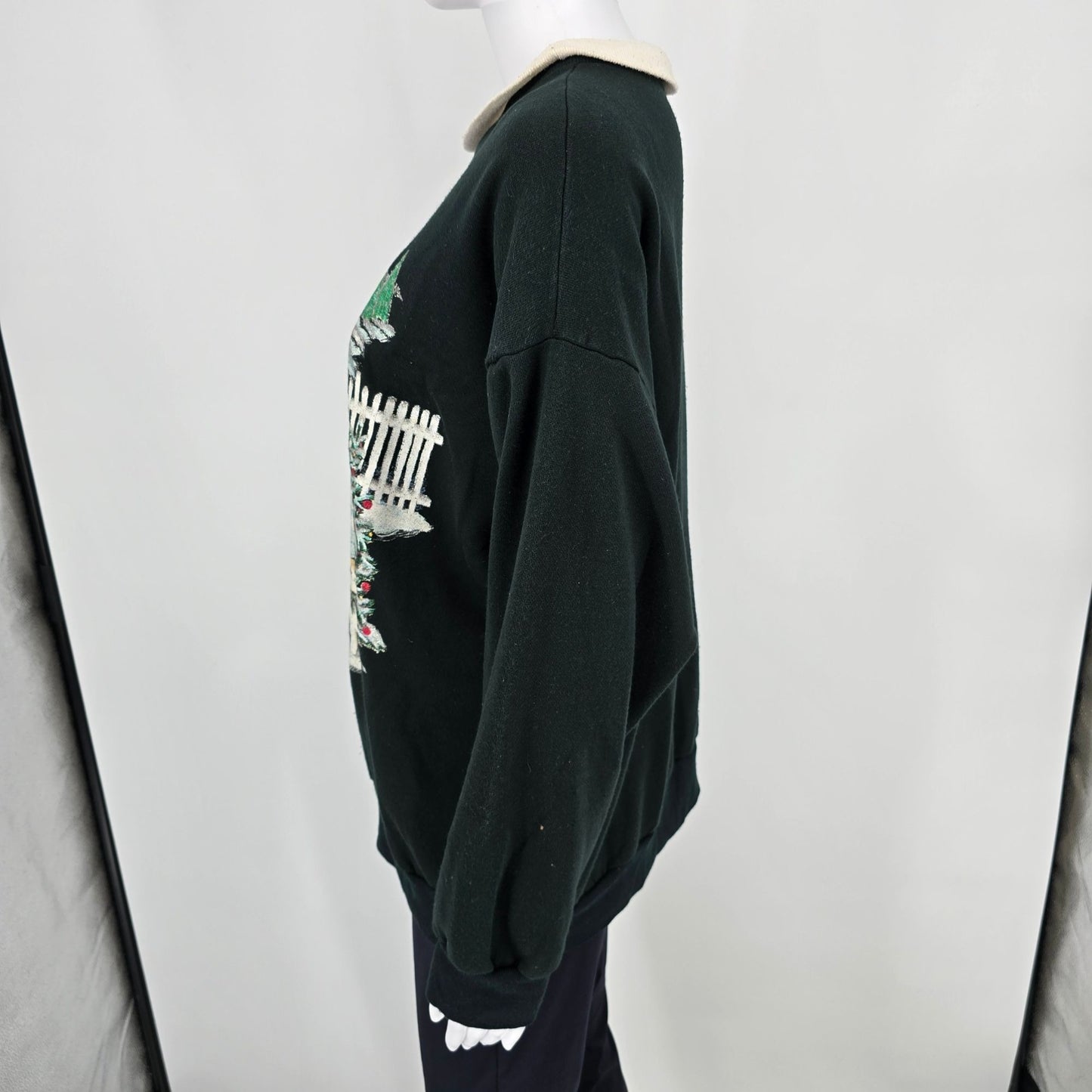 Vintage 1990s Nutcracker Women's Glitter Christmas Cats Collared Sweatshirt (XL)