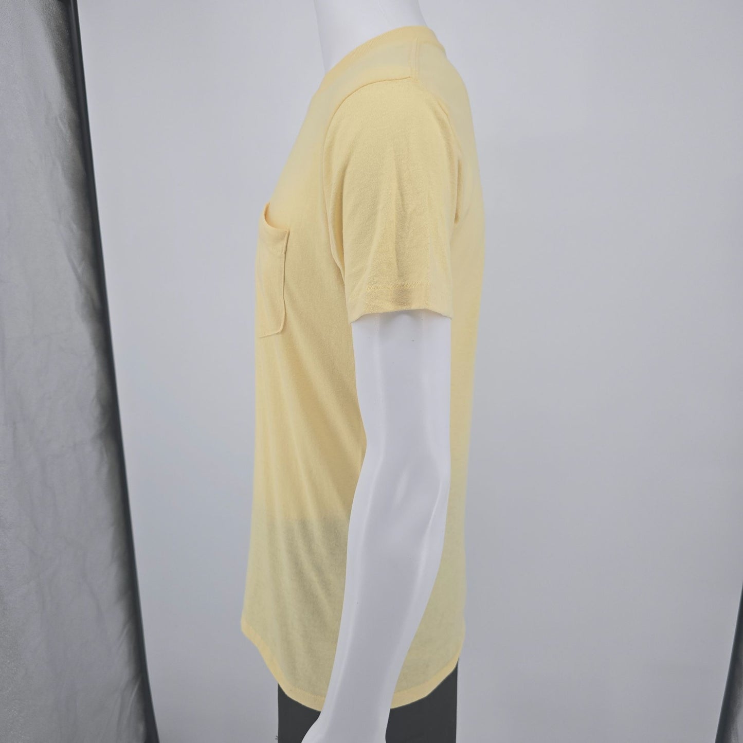 Vintage 1980s Cinderella Knitting Miller Pale Yellow Selvedge Pocket T-Shirt (M)