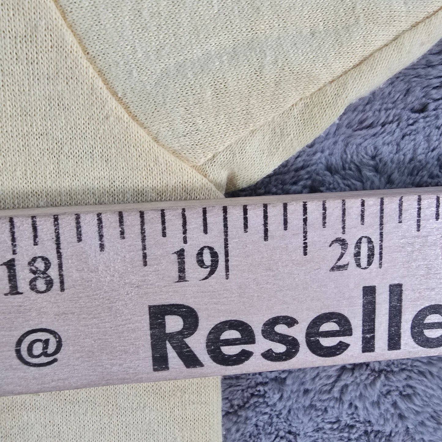 Vintage 1980s Cinderella Knitting Miller Pale Yellow Selvedge Pocket T-Shirt (M)