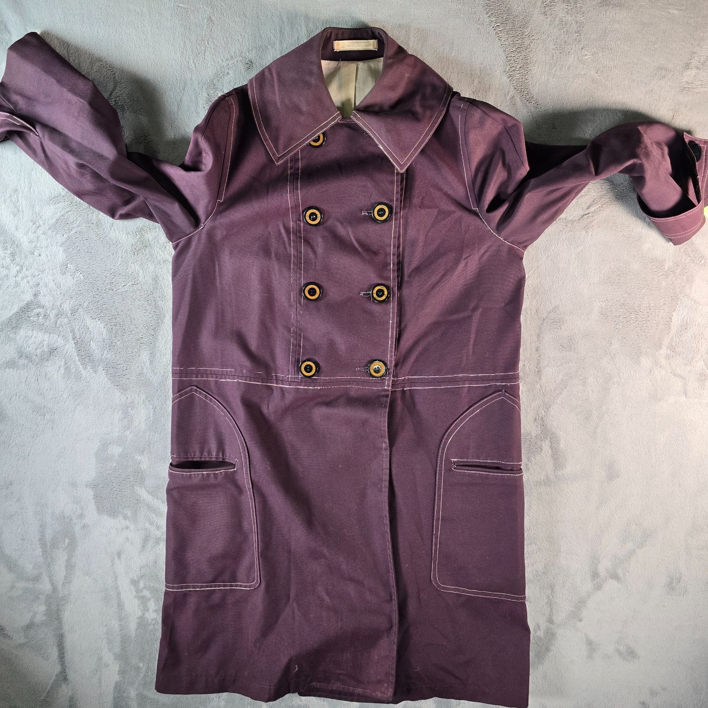 Vintage 1960s Misty Harbor Women's Plum Double-Breasted Mod Trench Coat (12p/L)