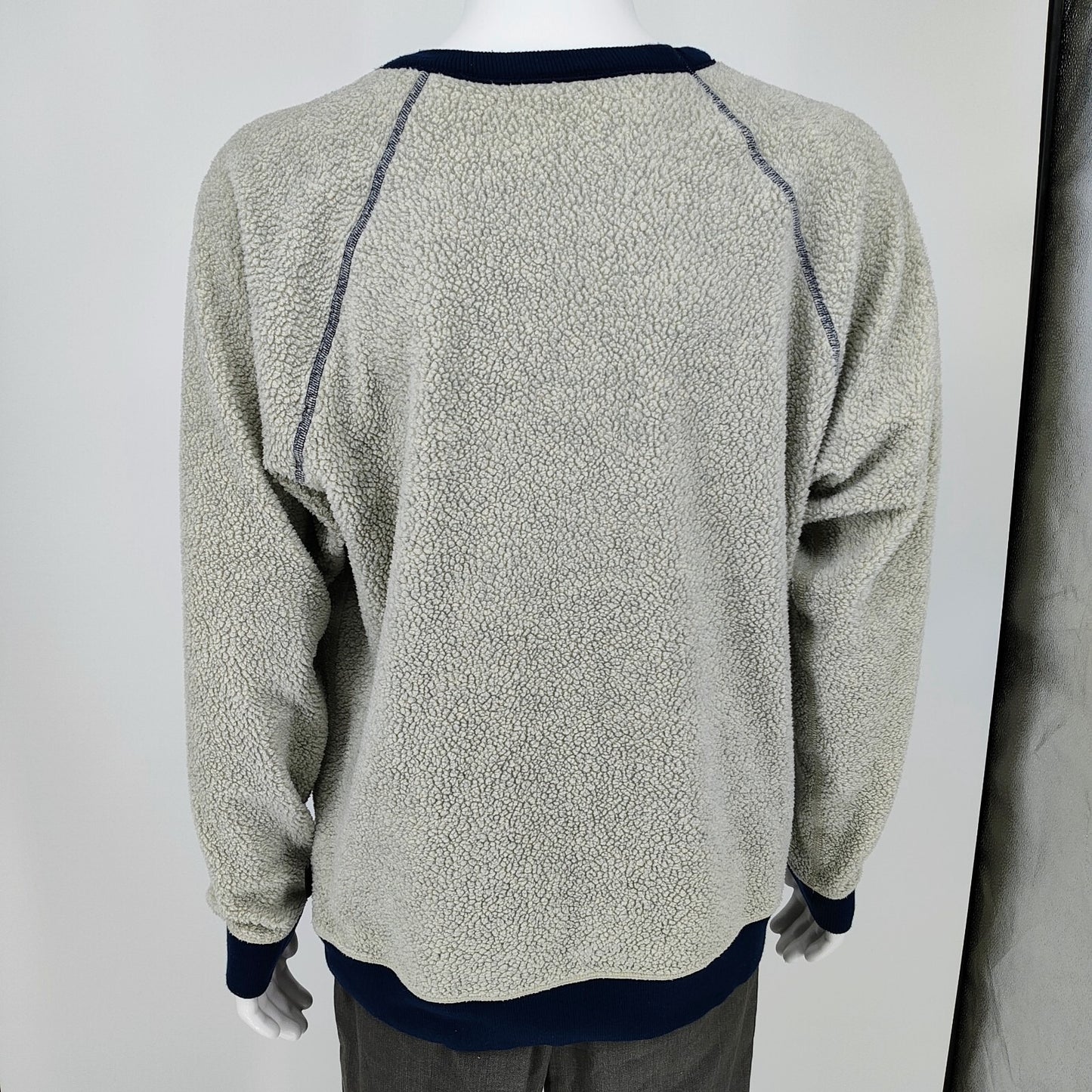 Patagonia Men's Reversible Sherpa Crew Neck Sweater Oatmeal/Navy (Large)