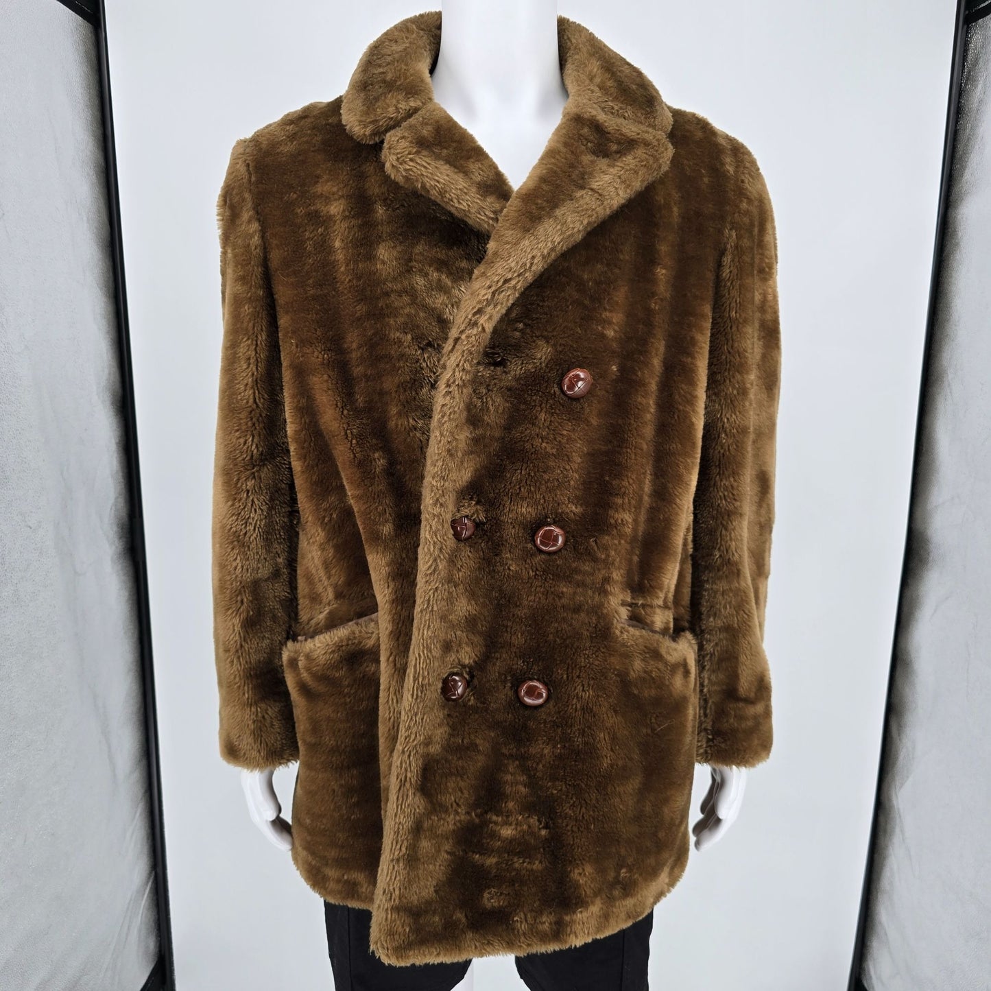 Vintage 1970s Zero King Men's Brown Trevira Faux Fur Double-Breasted Coat (M/L)