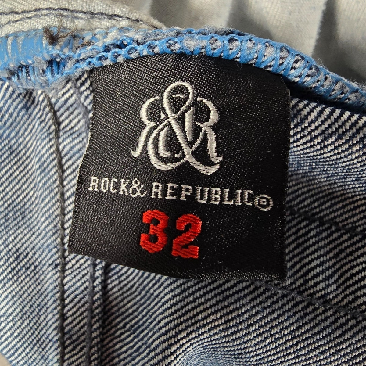 2000s Rock & Republic Los Angeles Made in USA Button Fly Jeans (32x34)