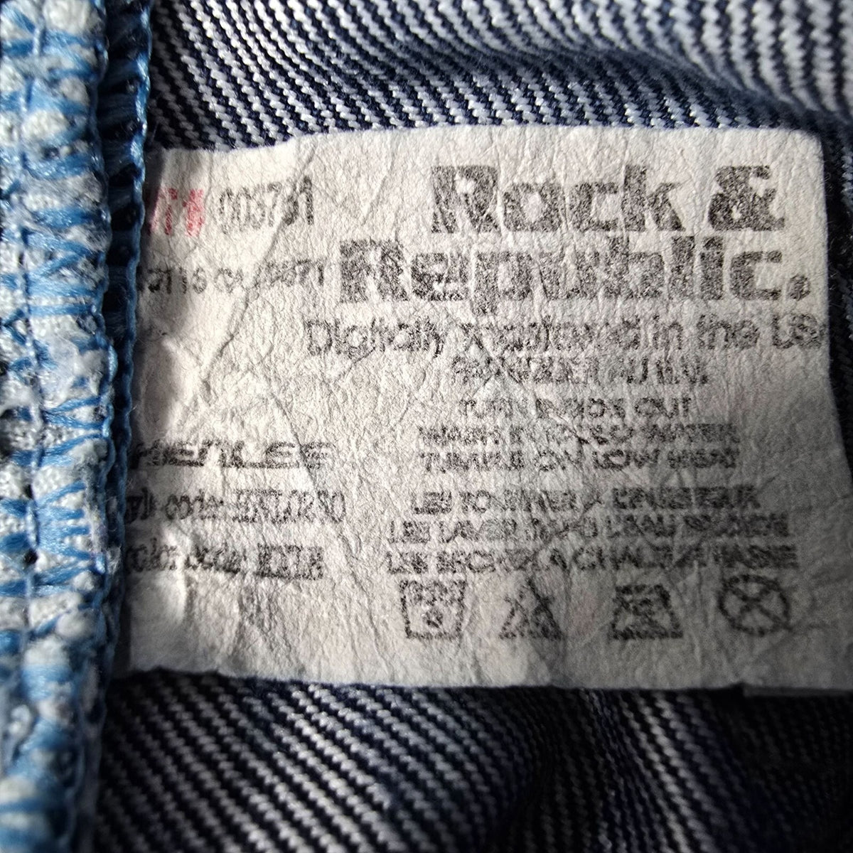 2000s Rock & Republic Los Angeles Made in USA Button Fly Jeans (32x34)