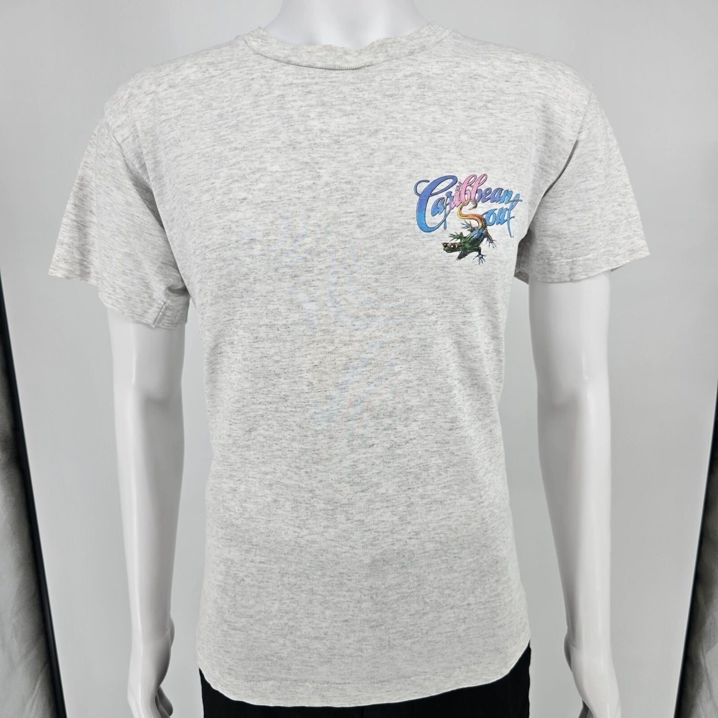 Vintage 1990s Caribbean Soul Damsel in Distress Lobster Graphic T-Shirt (L)