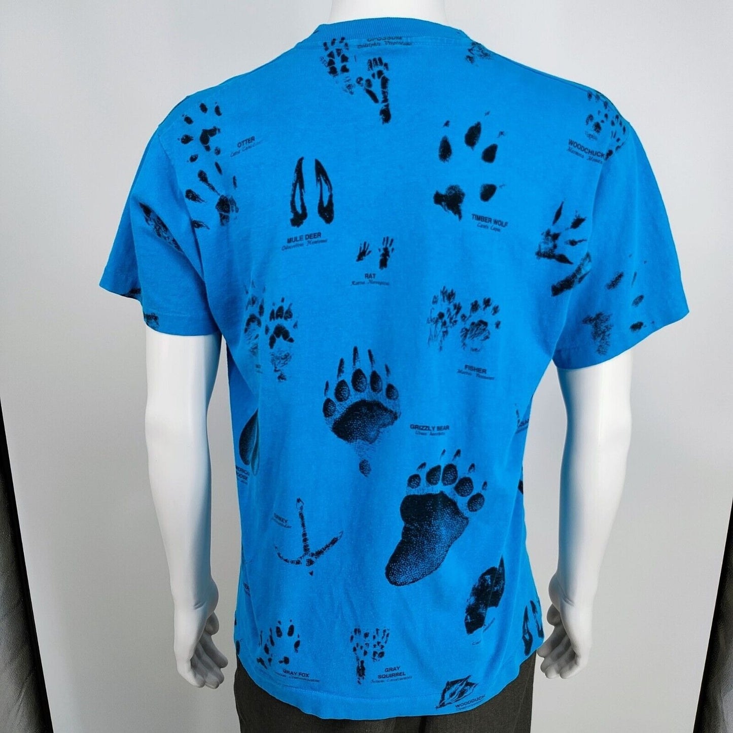 Vintage Single Stitch Lutsen Mountains All Over Print Animal Tracks T-Shirt (L)