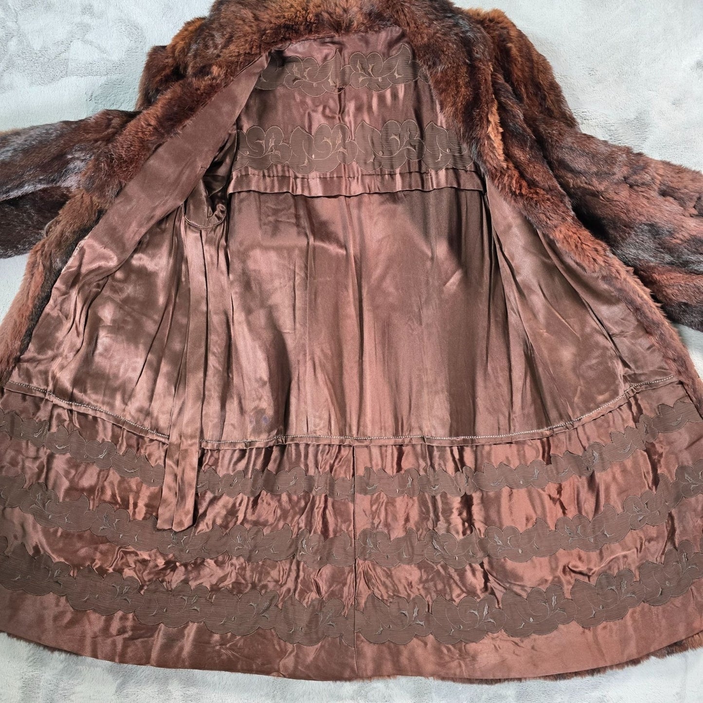 Damaged Vintage 1950s Mahogany Brown Mink? Fur Coat for Upcycling/Projects (XS)