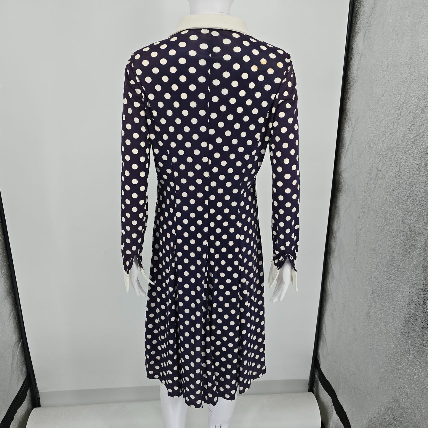 Vintage 1970s Purple Polka Princess Seam Fit-and-Flare Midi Shirt Dress (M)