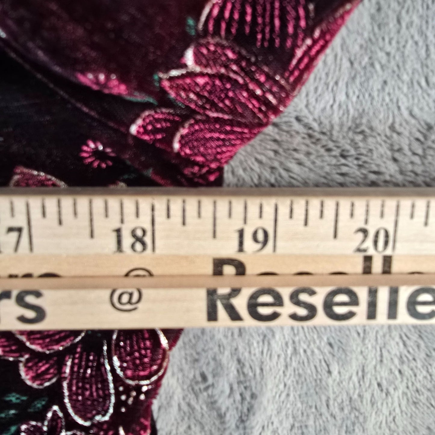 Vintage 1990s J.B.T. Sport by Fritzi Floral Velvet Jacket (Petite Medium)