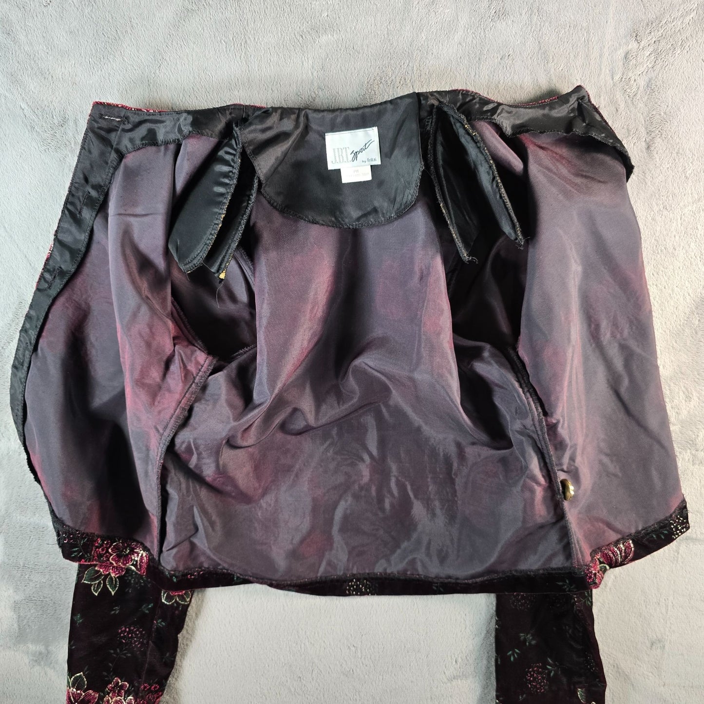 Vintage 1990s J.B.T. Sport by Fritzi Floral Velvet Jacket (Petite Medium)