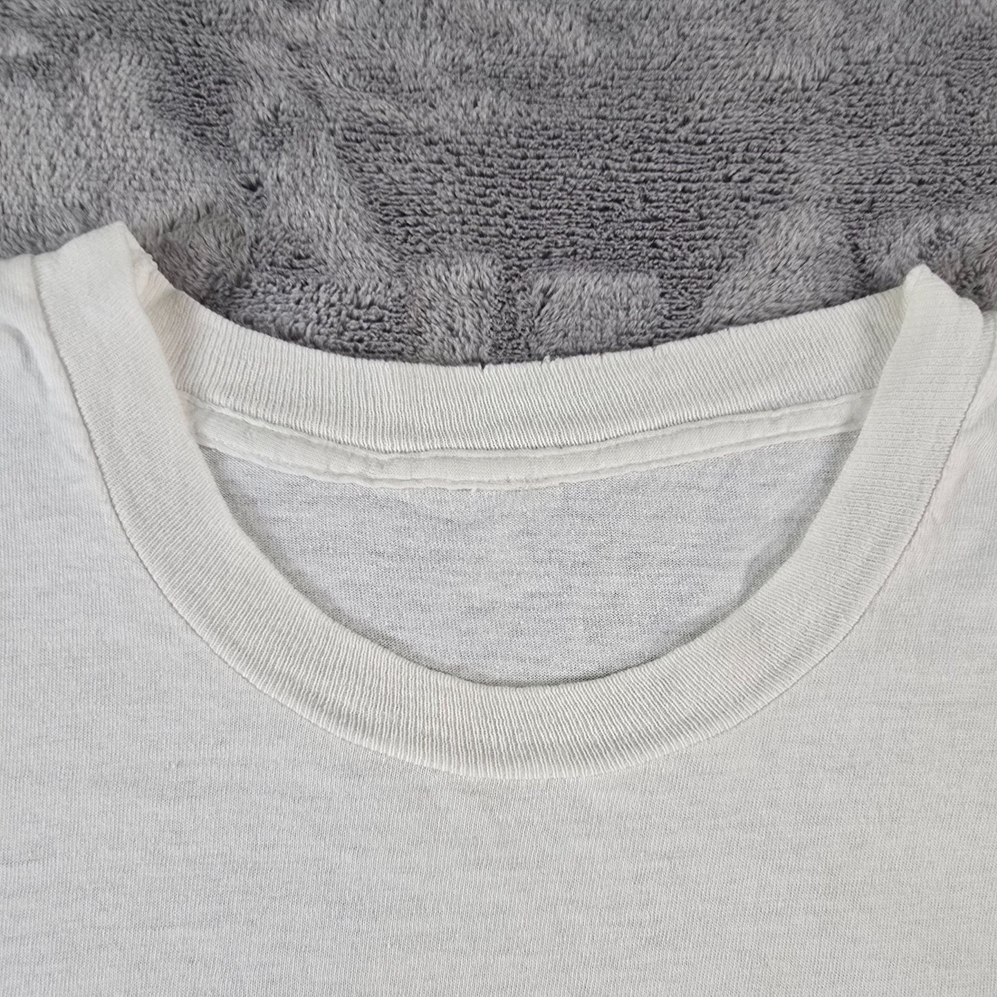 Vintage 1980s Deborah Sorrentino Lesbian Beach Scene Wearable Art T-Shirt XL/XXL
