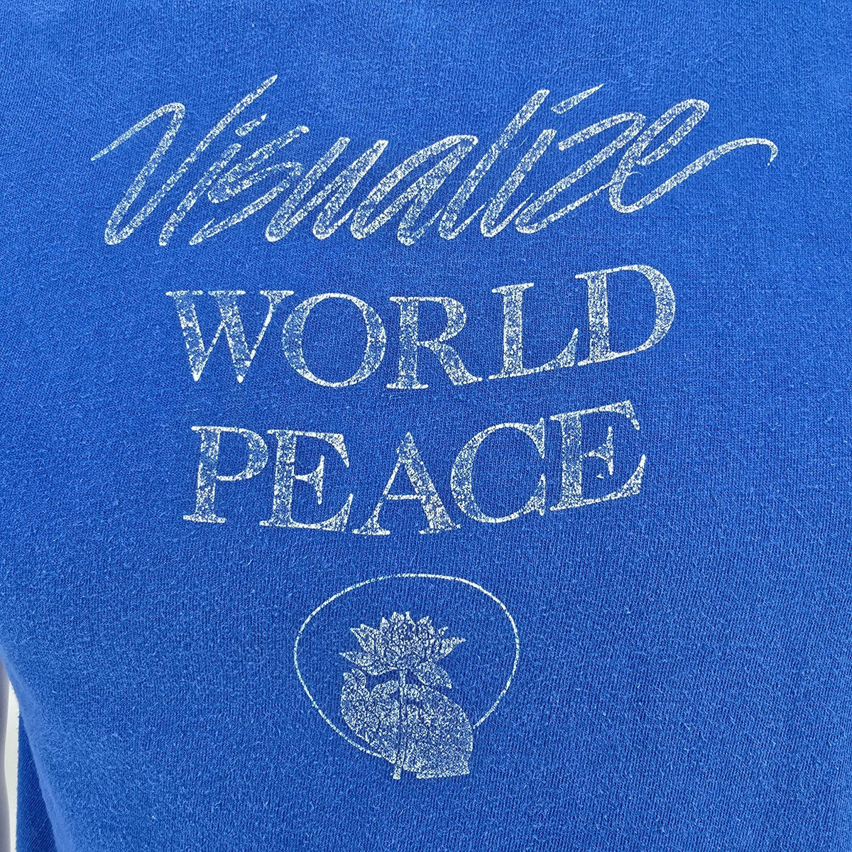 Vintage 1980 Buddhist Peace Fellowship Visualize World Peace T-Shirt (S/M)