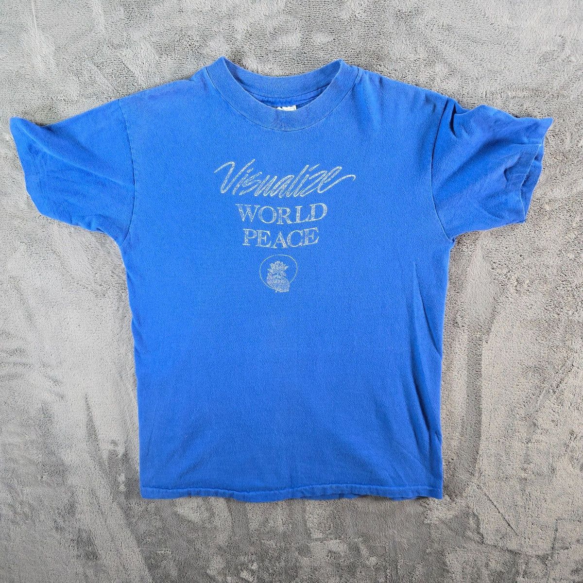 Vintage 1980 Buddhist Peace Fellowship Visualize World Peace T-Shirt (S/M)