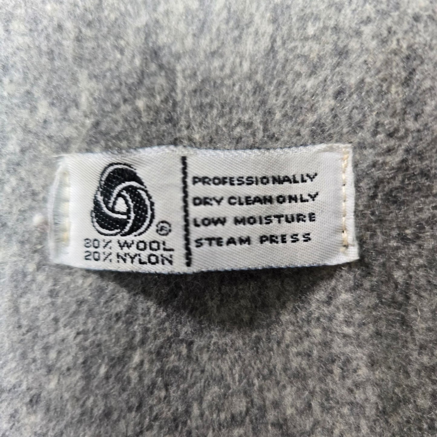 Distressed Vintage 1980s Alorna Petite Gray Wool Blend Long Coat (XXL/XXXL)