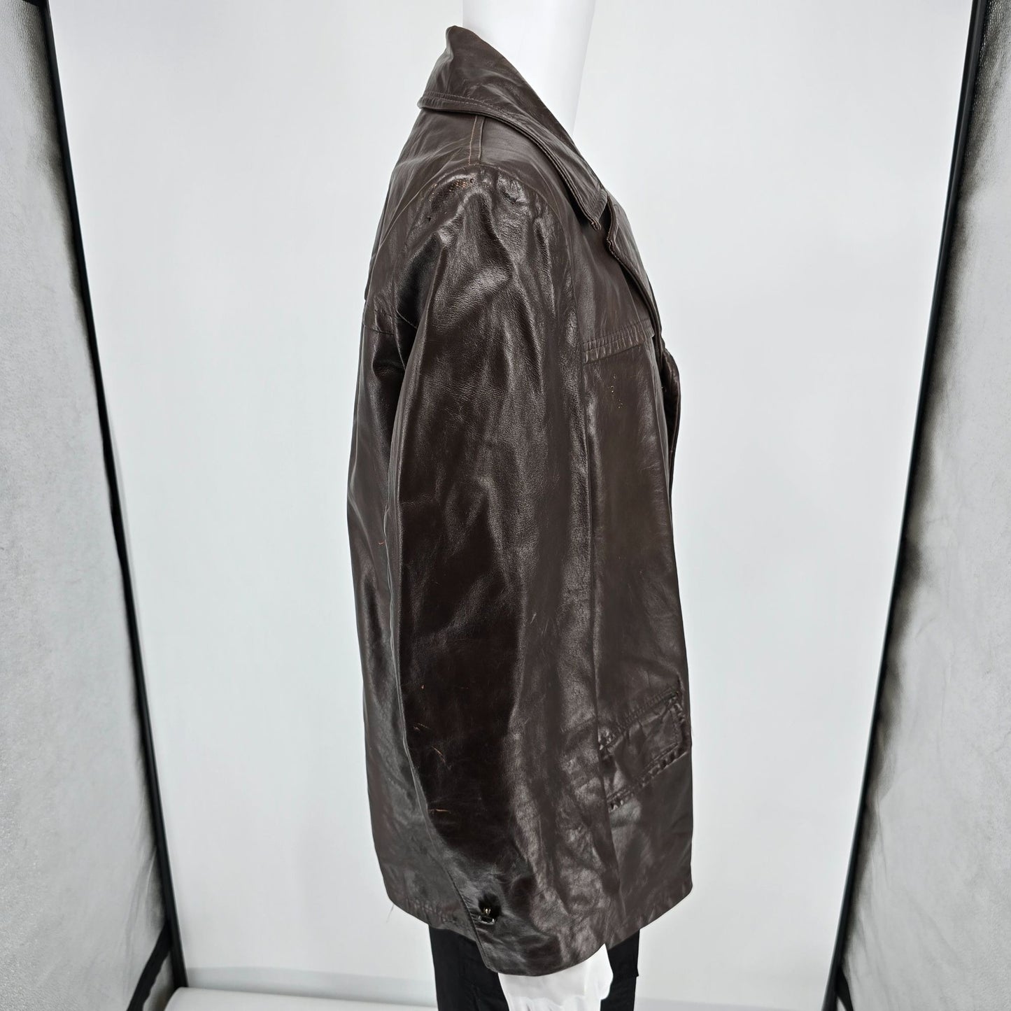 Vintage 1970s Montgomery Ward Men's Brown Leather Car Coat (Size 42/Large)