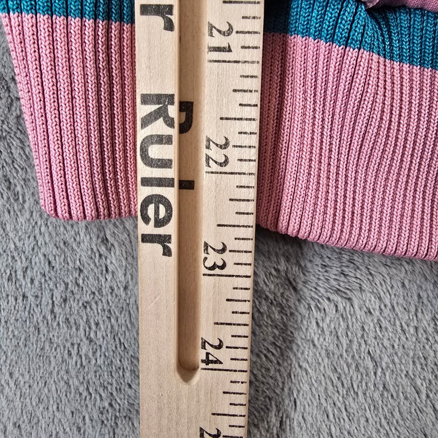 Distressed Vintage 1980s Adidas Women's Pink & Teal Full-Zip Track Jacket (S)