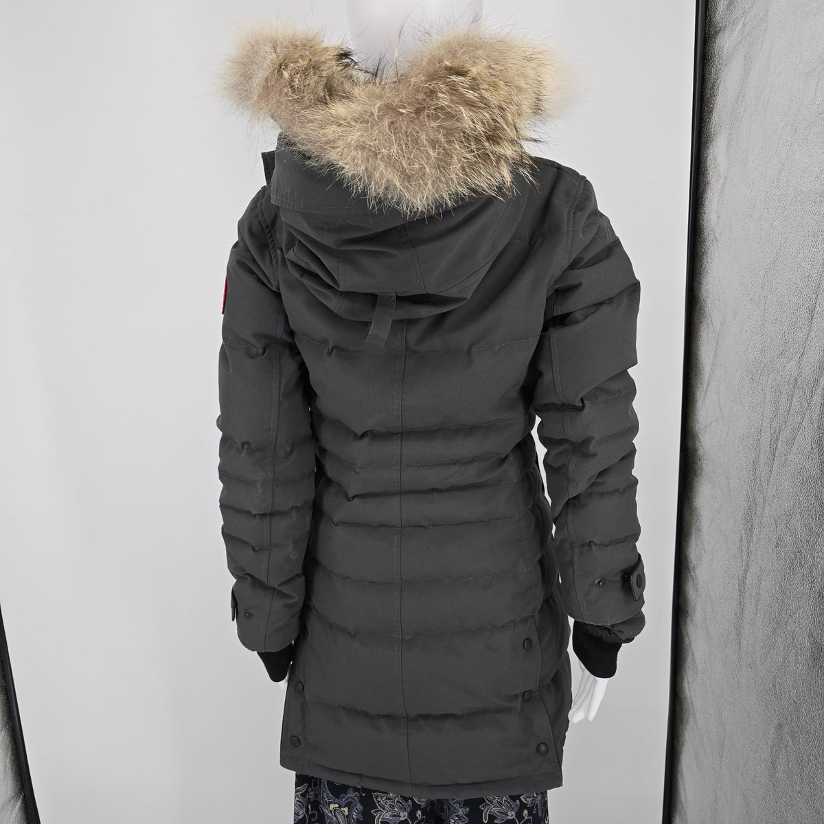 2010s Canada Goose 2090L Lorette Hooded Coyote Trim Down Parka (Women's XS)