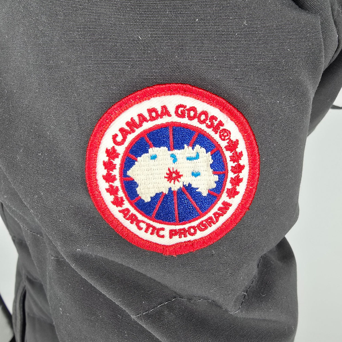 2010s Canada Goose 2090L Lorette Hooded Coyote Trim Down Parka (Women's XS)