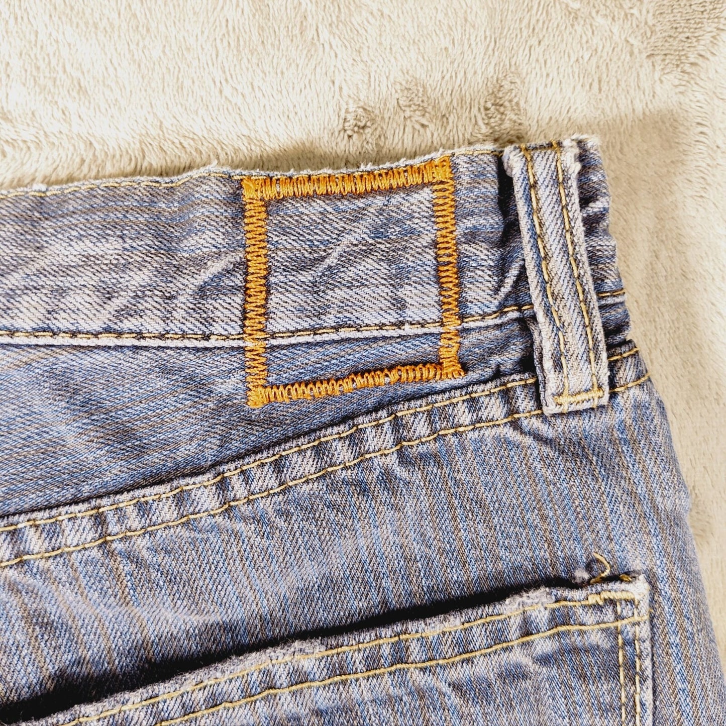 Hugo Boss Mens Regular Fit 100% Cotton Black Striped Blue Jeans (34x32)