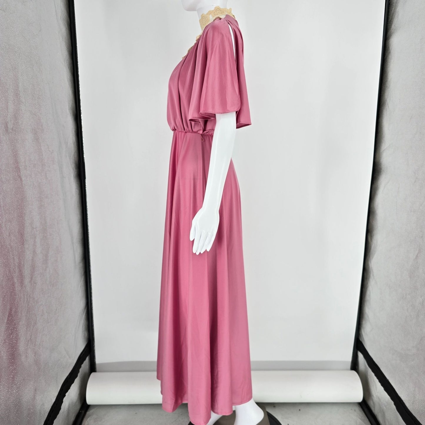 Vintage 1970s Unbranded Lace Neck Pink Flutter Sleeve Maxi Hostess Dress (XS)