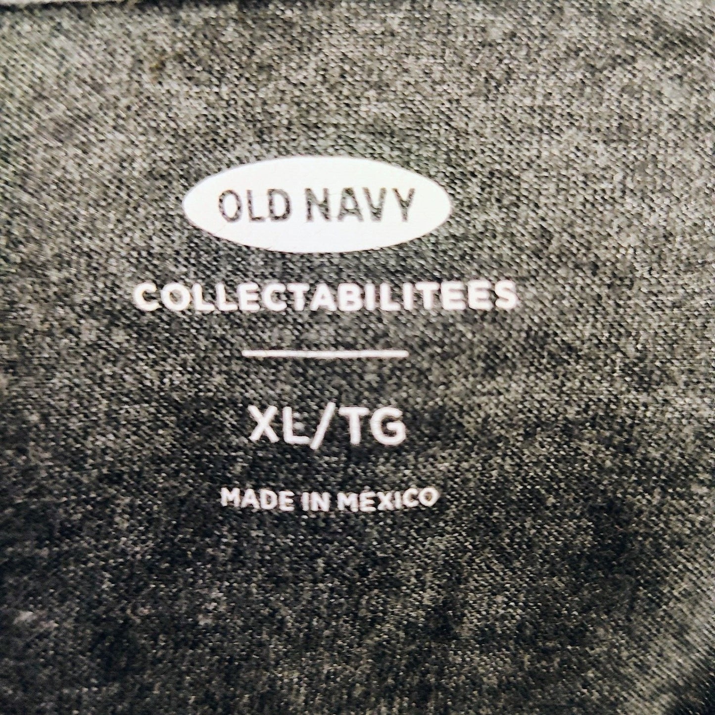 Old Navy Collectabilitees Space Jam Bugs Bunny, Daffy, & Taz Graphic T-Shirt
