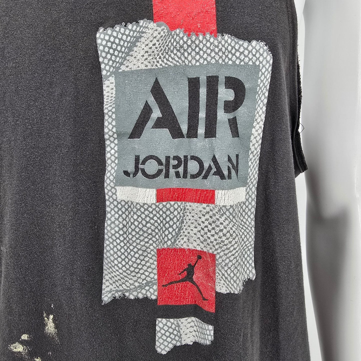 Vintage Early 1990s Nike Air Jordan Distressed Men's Jumpman Logo Tank Top (L)